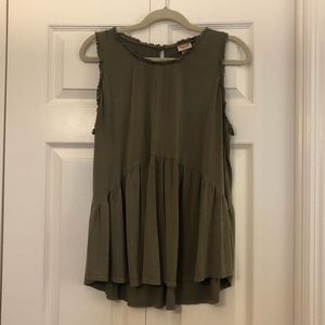 Green ruffle tank